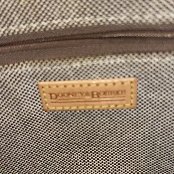 Dooney & Bourke Pebble Leather Satchel Berry Pink DB Logo Coquette Bag Tan Trim - Picture 9 of 13